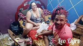 Um bate papo com Valeska a chubby boca de veludo e Nicoli Fox.